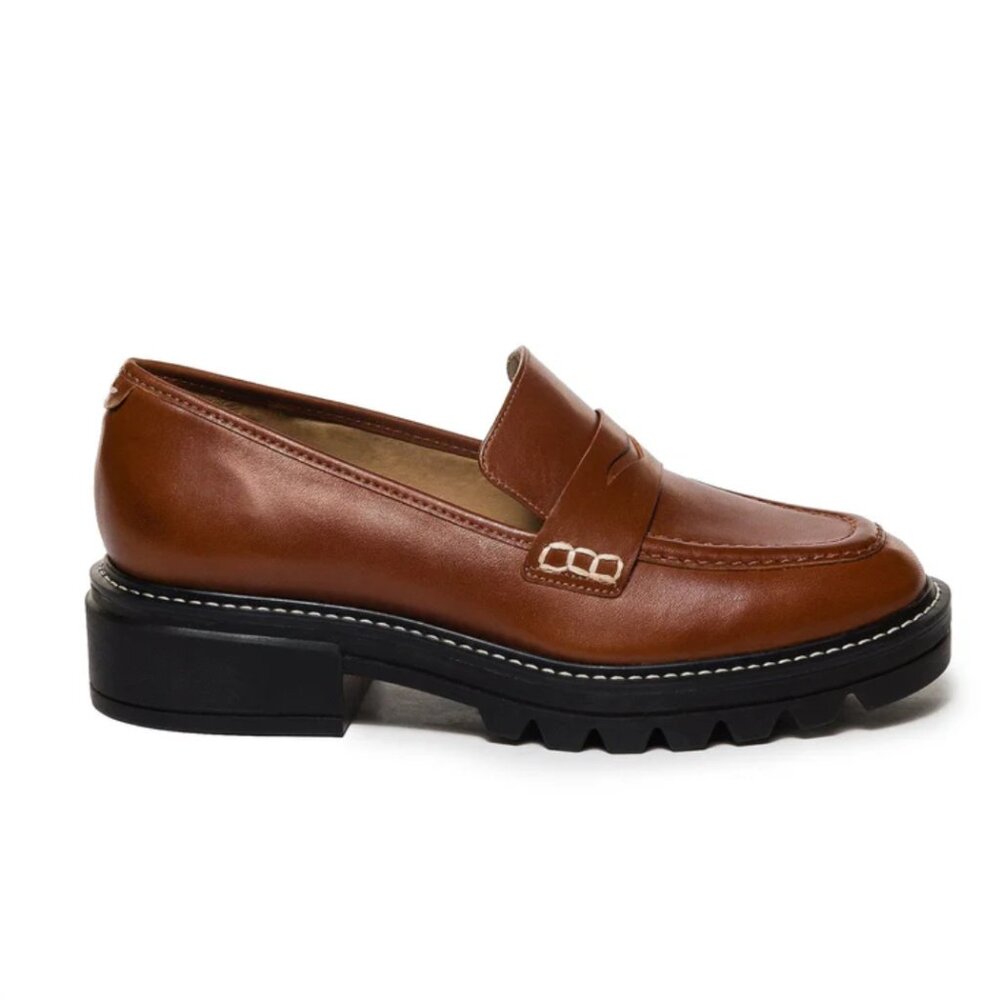 NIB NWT BERNARDO Chandler Lug-Sole Loafer in Saddle Antique Calf - 6.5